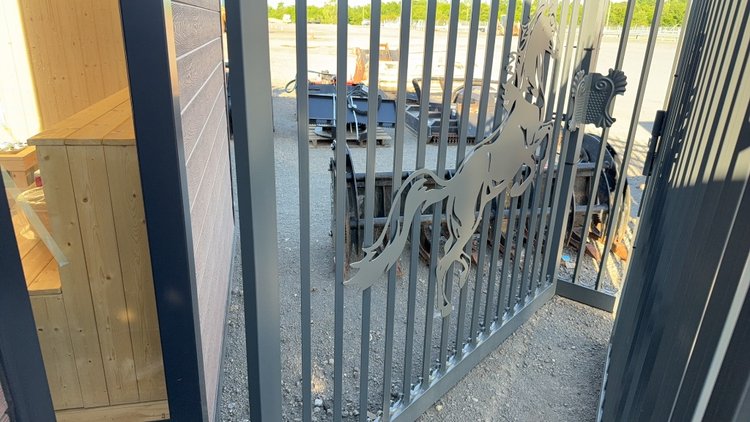 Image for 14' BI PARTING GATE