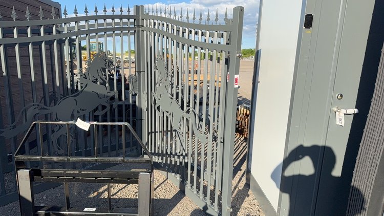 Image for 14' BI PARTING GATE