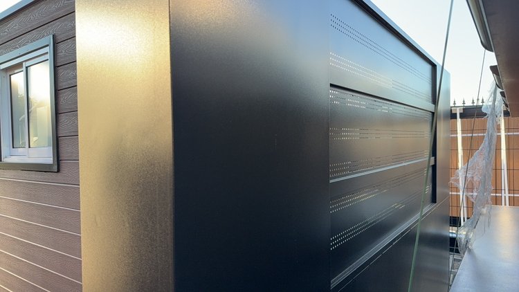 Image for 9.5' 30 DRAWER METAL WORK BENCH