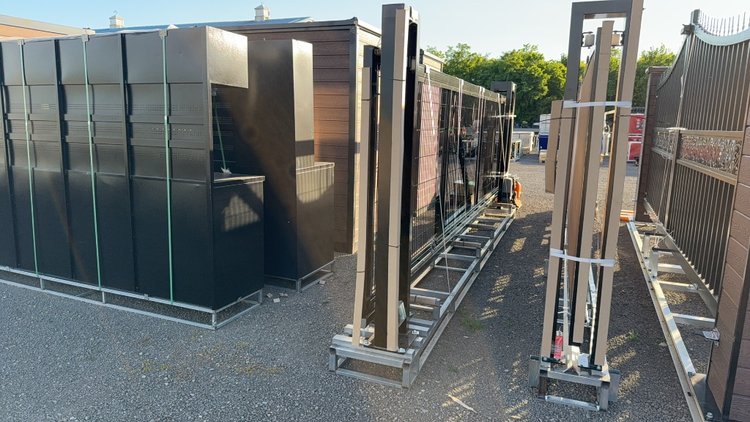 Image for 16' SLIDING GATE