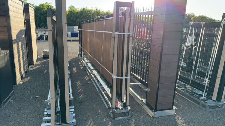 Image for 16' SLIDING GATE