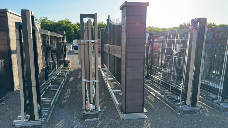 Image for 16' BI PARTING GATE