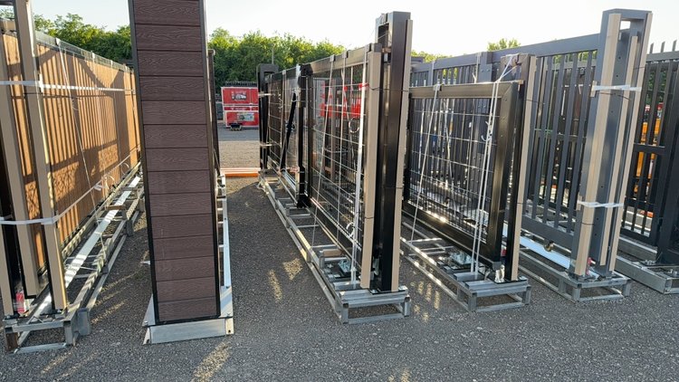 Image for 16' SLIDING GATE