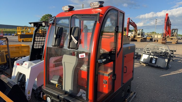 Image for 2025 FUTURE S2000 RIDE ON ELECTRIC FLOOR SWEEPER