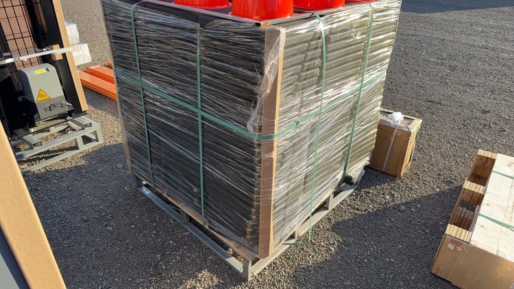 Image for APPROX (250) TRAFFIC CONES