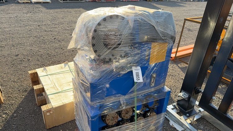 Image for FUTURE ELECTRIC PIPE CRIMPING MACHINE