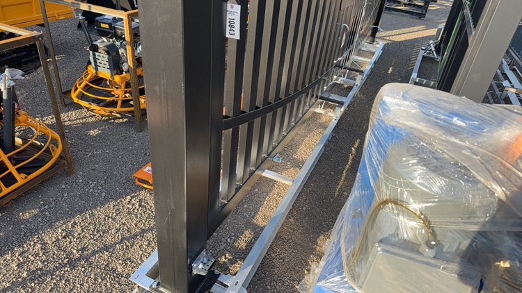 Image for 16' BI PARTING GATE
