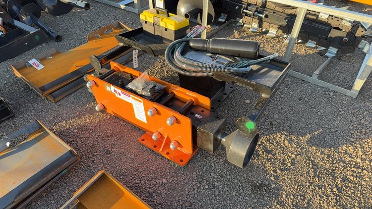 Image for WOLVERINE SKID STEER HYD POST DRIVER