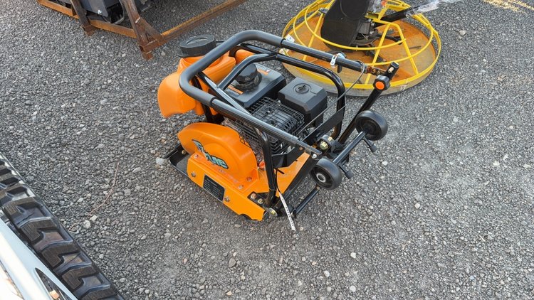 Image for PLATE COMPACTOR