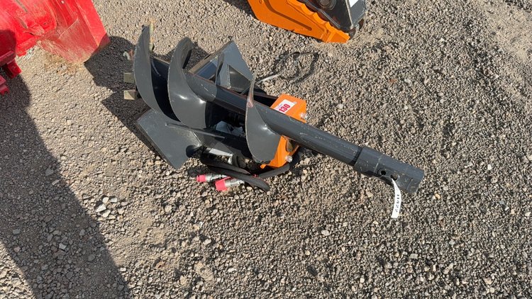 Image for WOLVERINE DINGO POST HOLE AUGER W/12