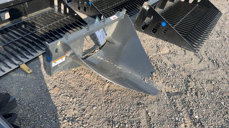 Image for WOLVERINE SKID STEER STUMP BUCKET