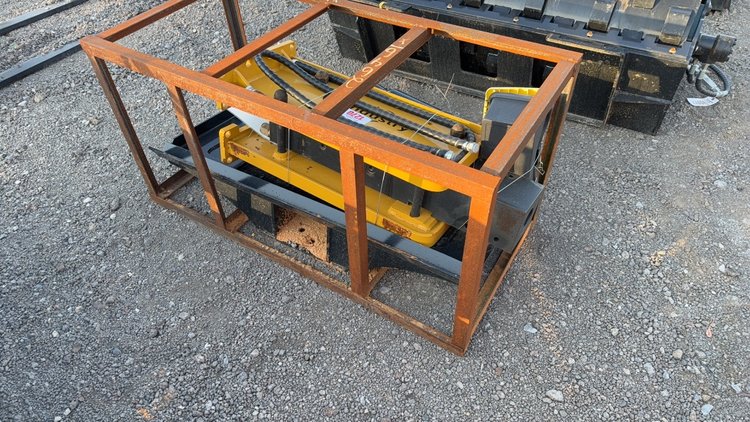 Image for CFG 680 SKID STEER HYD BREAKER
