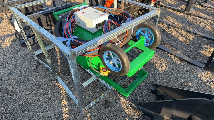 Image for PORTABLE SAND BLASTING TANK