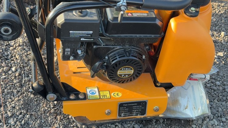 Image for PLATE COMPACTOR