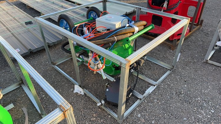 Image for PORTABLE SAND BLASTER TANK
