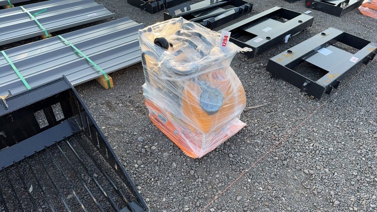 Image for PLATE COMPACTOR
