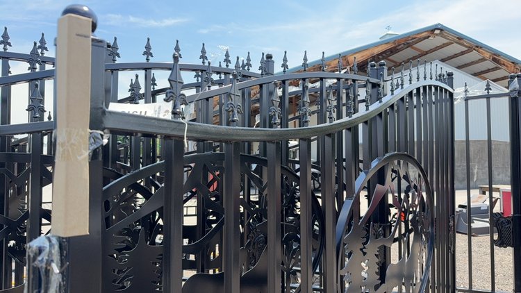 Image for 20' BI PARTING GATE