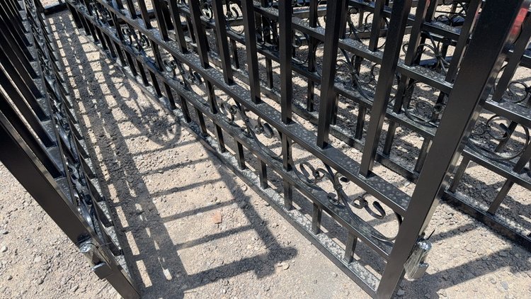 Image for 20' BI PARTING GATE