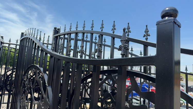 Image for 20' BI PARTING GATE