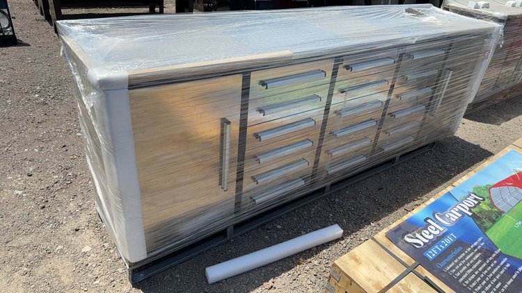 Image for 10' 18 DRAWER WORK BENCH