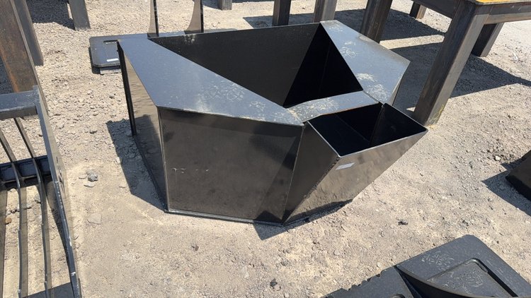 Image for SKID STEER CONCRETE BUCKET
