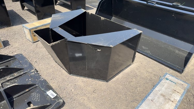 Image for SKID STEER CONCRETE BUCKET