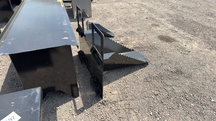 Image for SKID STEER STUMP BUCKET