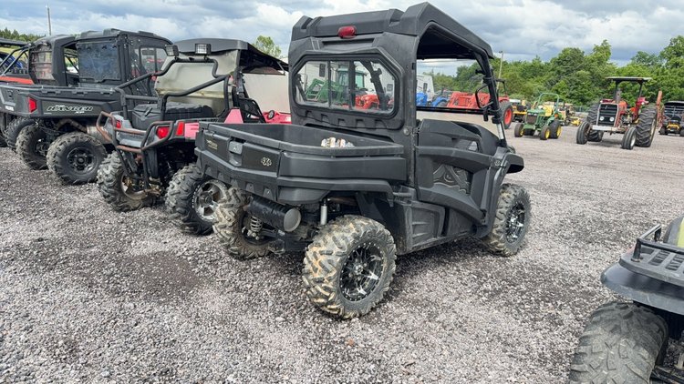 Image for 2019 JOHN DEERE XUV 590M UTV