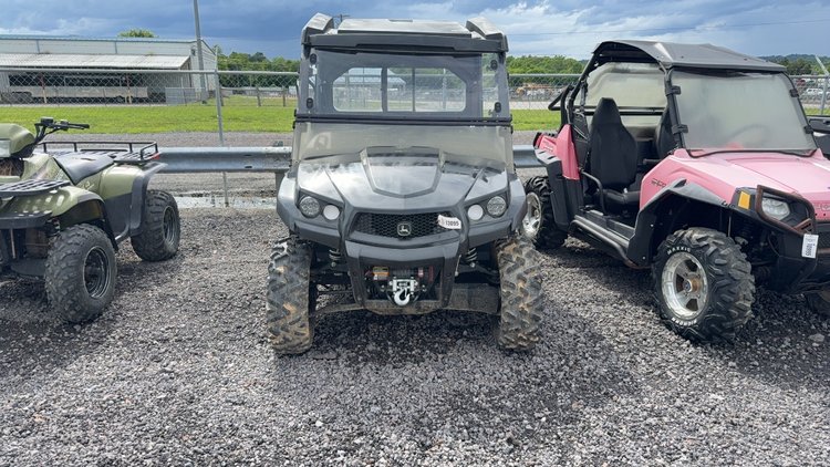 Image for 2019 JOHN DEERE XUV 590M UTV
