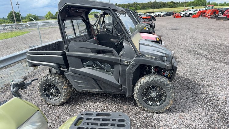 Image for 2019 JOHN DEERE XUV 590M UTV