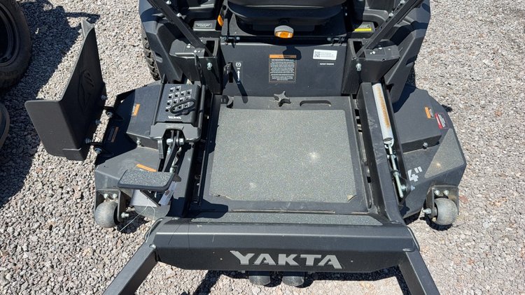 Image for YAKTA YXR320 ZERO TURN MOWER