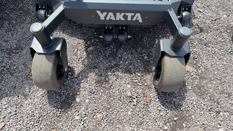 Image for YAKTA 320 ZERO TURN MOWER