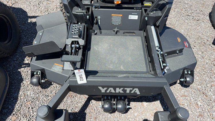 Image for YAKTA YXR320 ZERO TURN MOWER