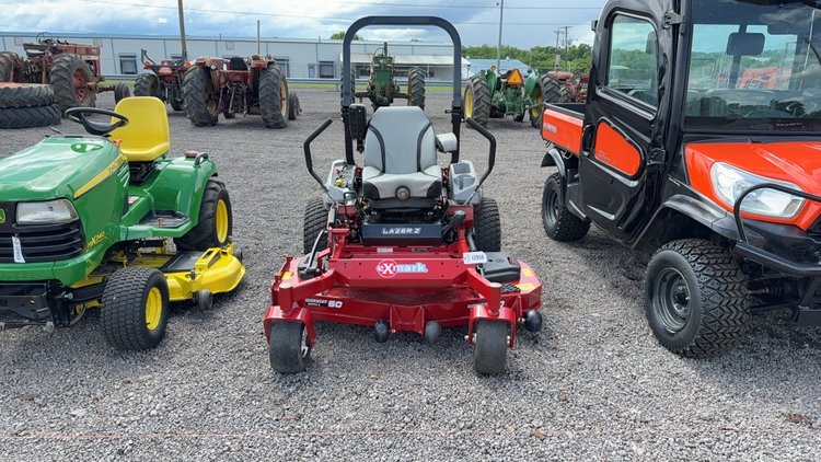 Image for 2021 EXMARK LAZER Z ZERO TURN MOWER