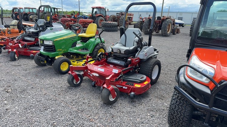 Image for 2021 EXMARK LAZER Z ZERO TURN MOWER