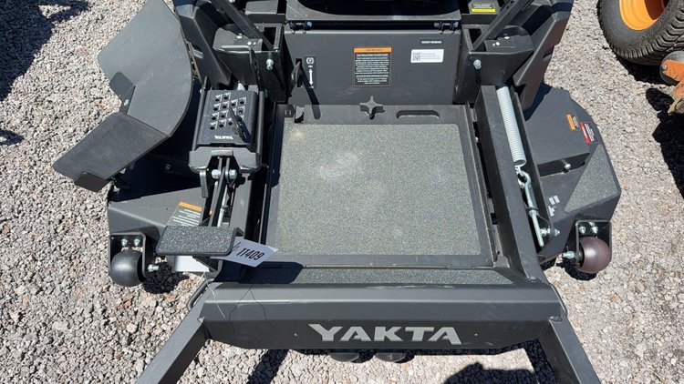 Image for YAKTA YXR120 ZERO TURN MOWER