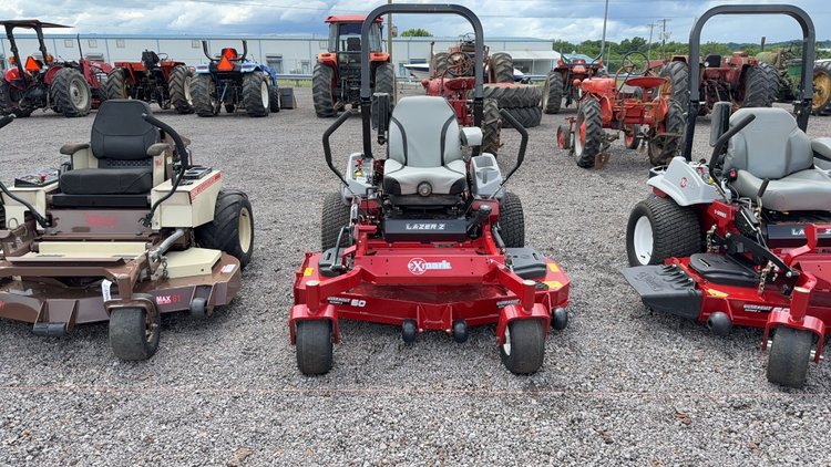 Image for EXMARK LAZER Z ZERO TURN MOWER