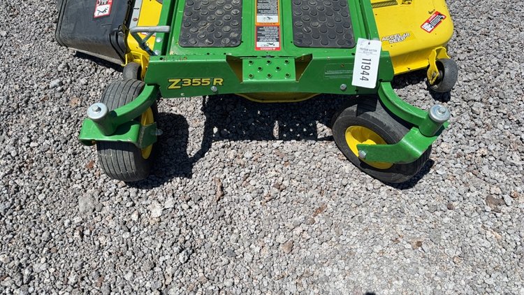 Image for 2019 JOHN DEERE Z355R ZERO TURN MOWER