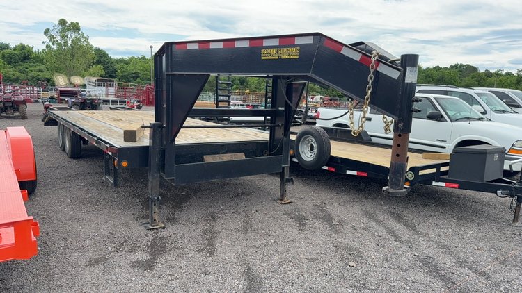 Image for 2021 CARRY ON 25' GOOSENECK TRAILER