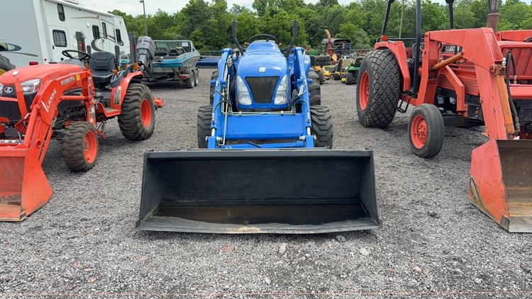 Image for NEW HOLLAND TC40A TRACTOR