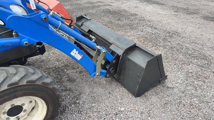 Image for NEW HOLLAND TC40A TRACTOR