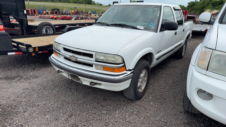 Image for 2002 CHEVY S10 PICKUP TRUCK
