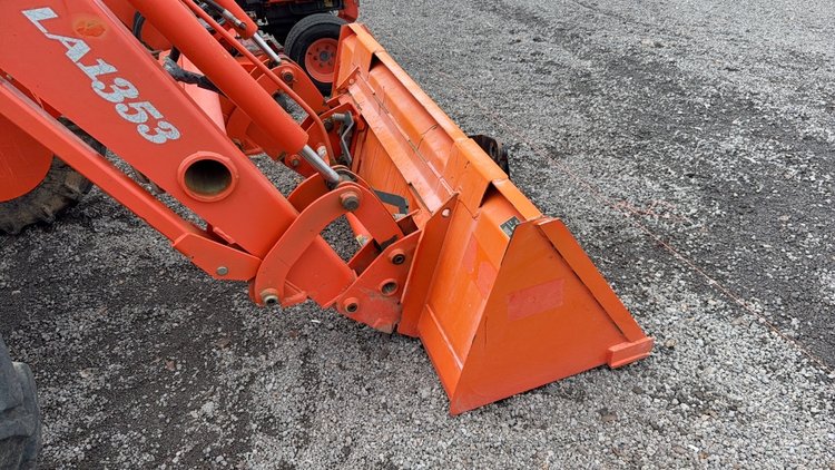 Image for KUBOTA M8540 TRACTOR