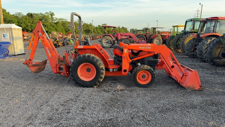 Image for KUBOTA L3400 TRACTOR