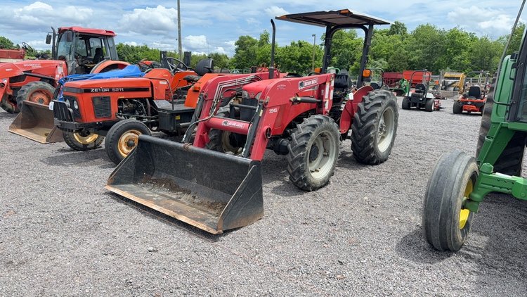 Image for MASSEY FERGUSON 2615 TRACTOR