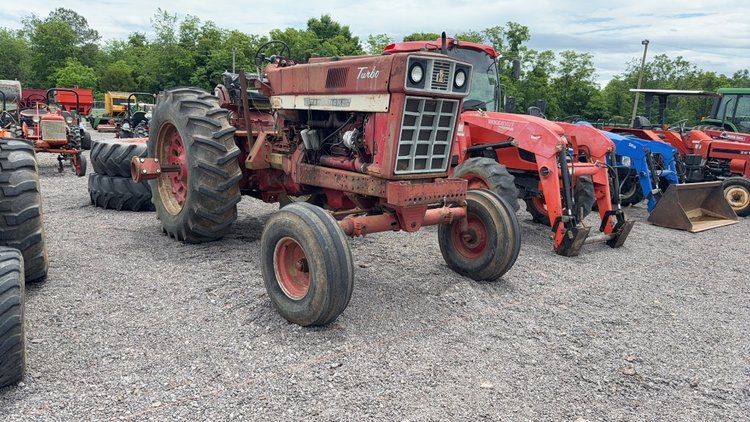 Image for INTERNATIONAL 1066 TRACTOR