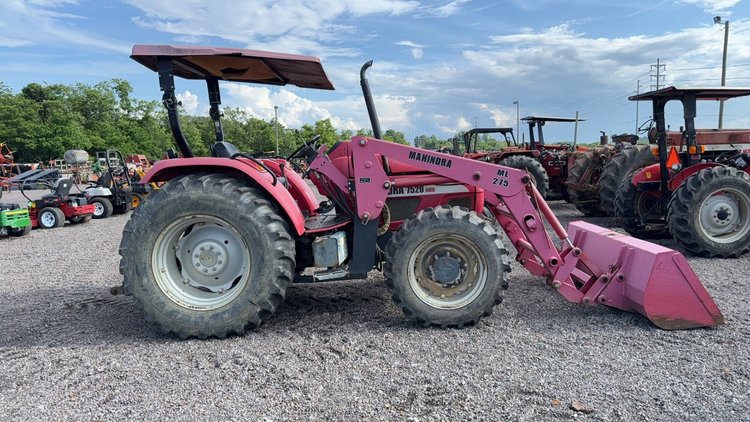 Image for MAHINDRA 7520 TRACTOR