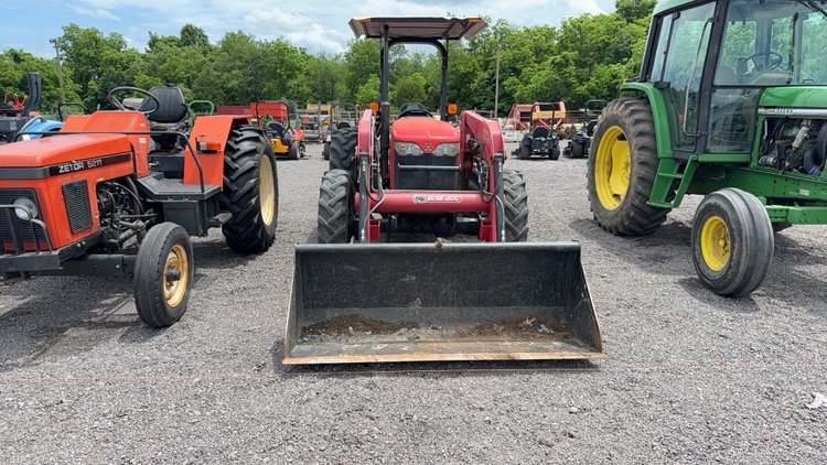Image for MASSEY FERGUSON 2615 TRACTOR