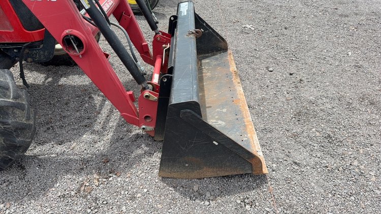 Image for MASSEY FERGUSON 2615 TRACTOR