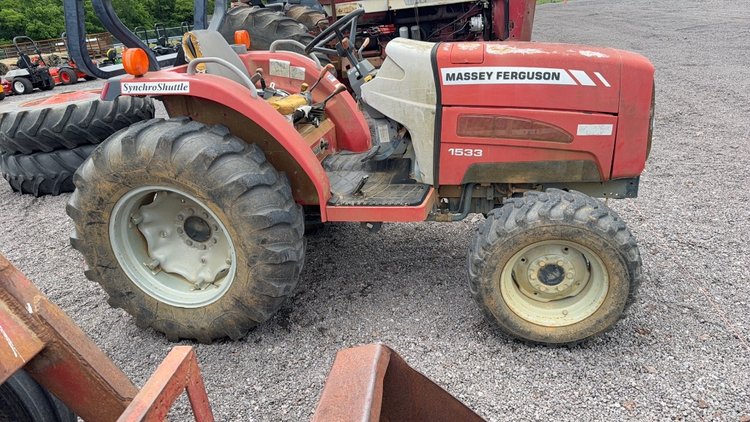 Image for MASSEY FERGUSON 1533 TRACTOR